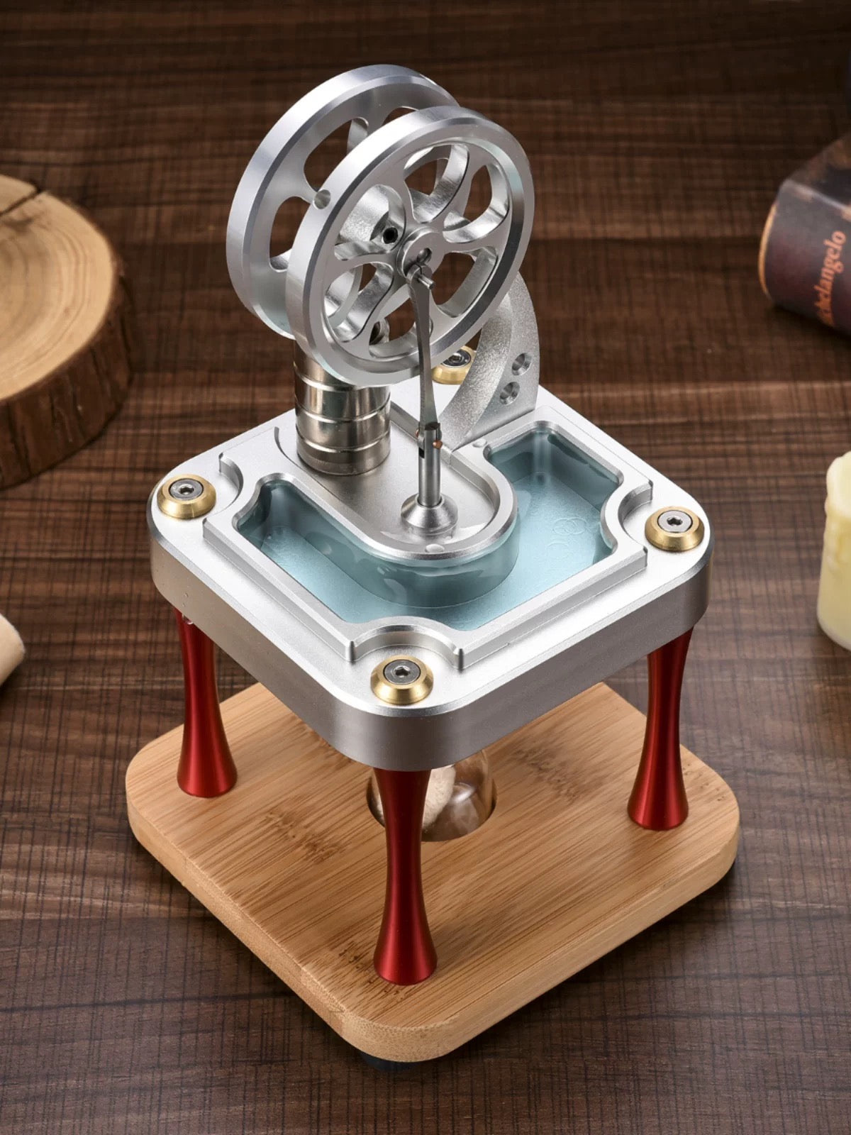 Water-cooled or air-cooled Stirling engine models