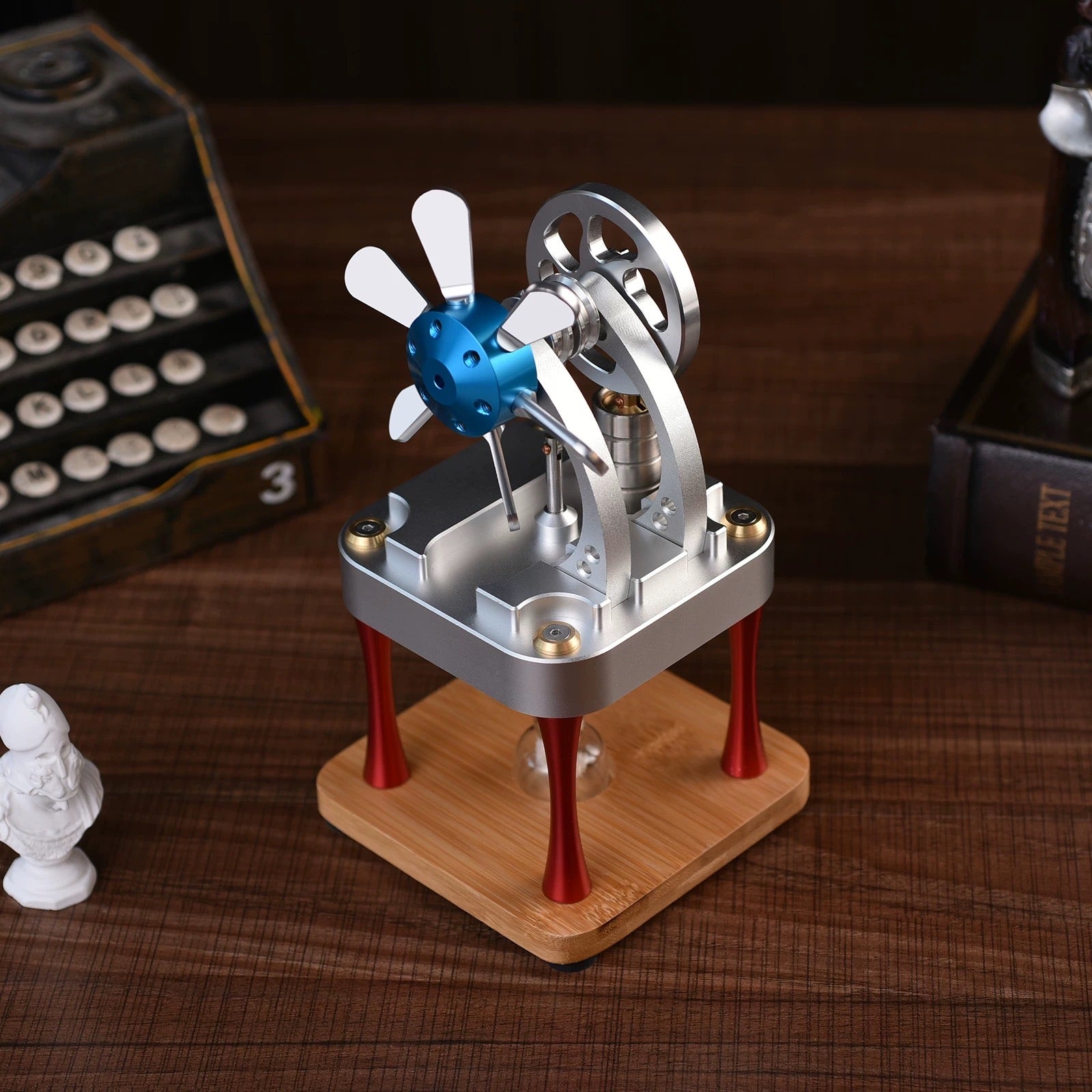 Water-cooled or air-cooled Stirling engine models